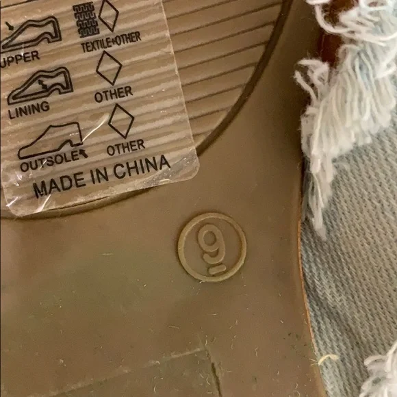 ⭐️🌸Capelli chambray raw hem criss cross slides - Picture 10 of 12